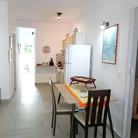 Downtown With Private Parking Appartement